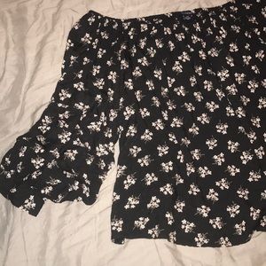 floral off the shoulder flowy top